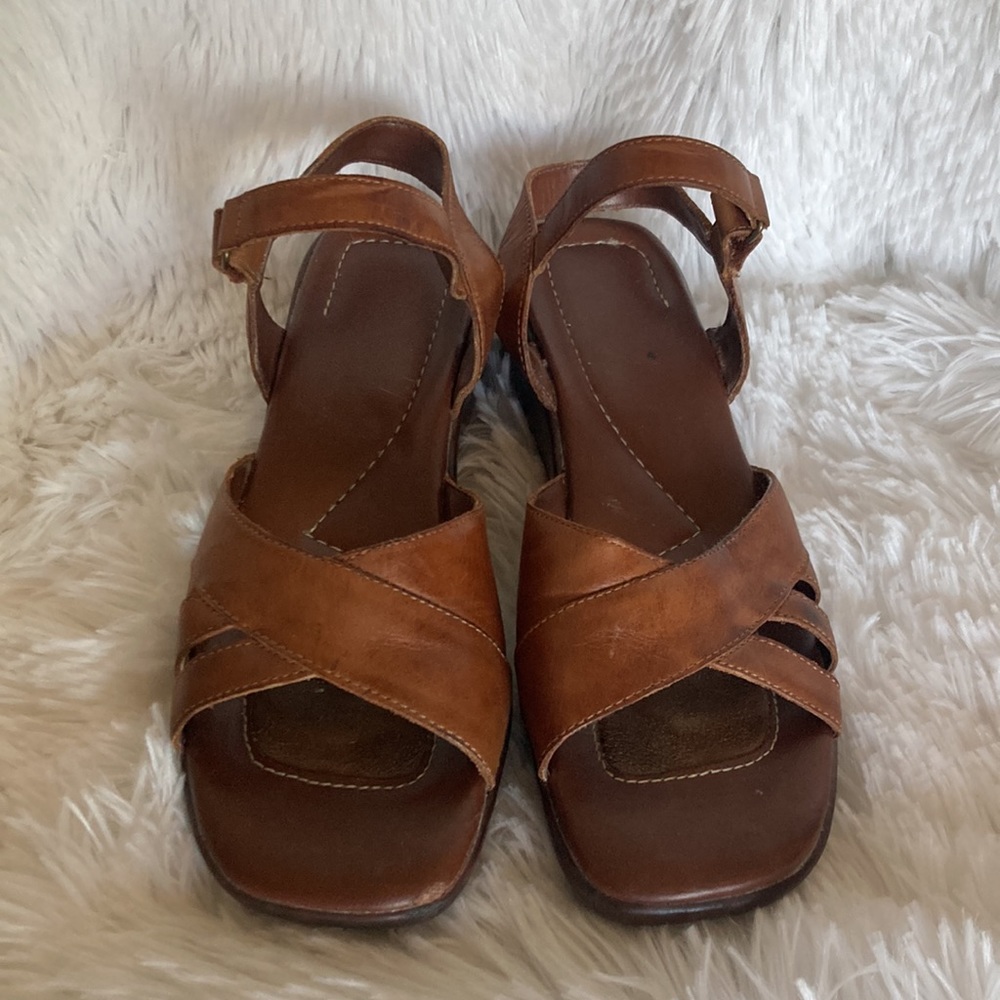 Dr Scholl’s Brown Leather Sandals with Velcro Grip